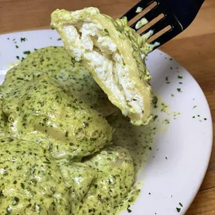 Ravioli al pesto