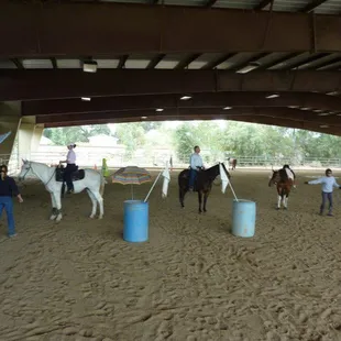 the group at the de-spooking clinic