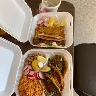 Birrieria tacos Bomb.