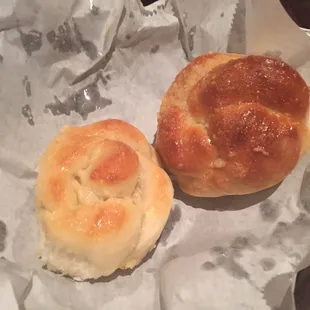 Garlic knots--out of this world!