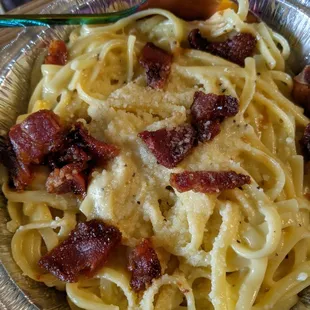 Linguine carbonara