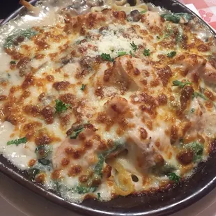 Fettuccine Alfredo