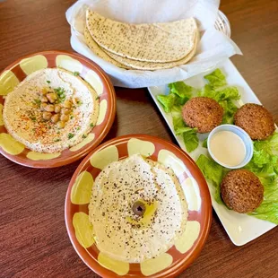 Hummus &amp; baba ghanoush