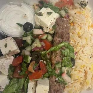 To go order with an Ali baba salad