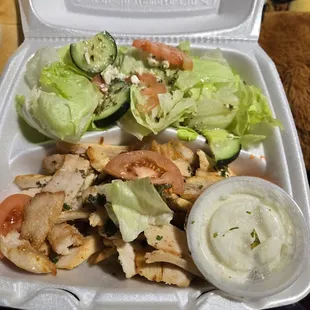 Chicken schwarma with salad