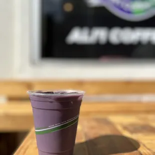 taro ube latte