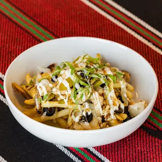 Middle Eastern Nachos