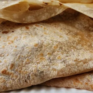 Hefty carne asada quesadilla and received piping hot  ($9.64, 7/16/23)