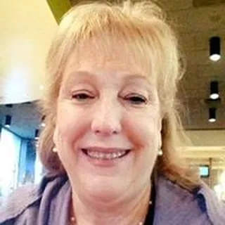 Lynda H.