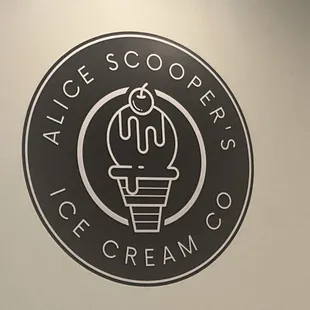 Alice Scooper's rock on