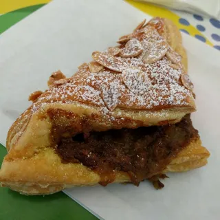 Curry Beef Danish (3 pcs.)