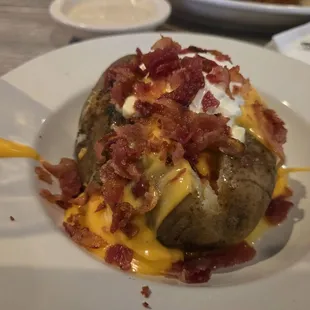 BAKED POTATO (M)