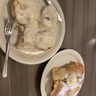 Biscuits and gravy and pigs and a blanket