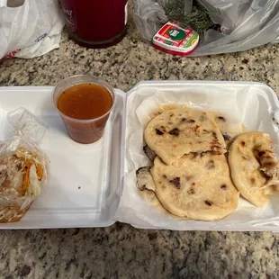 Fajita Pupusas