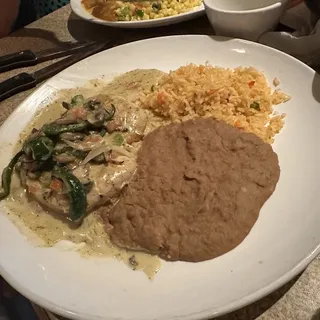 Pollo Con Rajas