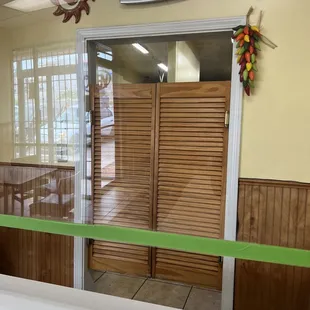 a view of the outside of the restaurant