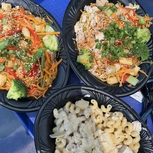 Count Down Chicken Fusilli and Chicken Sesame-Ginger Vegetable Noodles