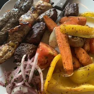 Alies Trio with grilled veggies