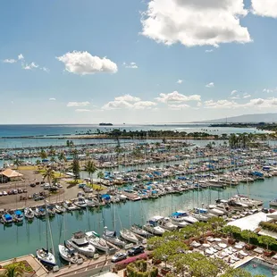 We Have Ilikai Hotel Vacation Rentals!!