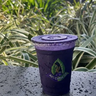 Ube Latte The drink was delicious. I just wished it didn't stain my teeth and lips. So be prepared