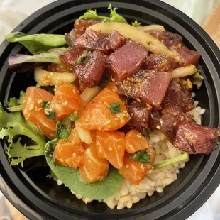 Ponzu salmon and limu onion ahi with half rice half salad.