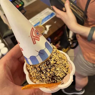 donuts, dough desserts, food