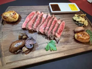 Five O'Clock Steakhouse