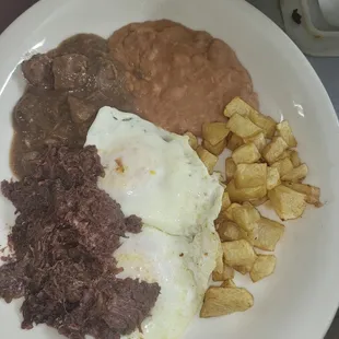 EYE OPENER, DELICIOUS PORTION,CARNE GUISADA, BARBACOA,W/EGGS ANY STYLE