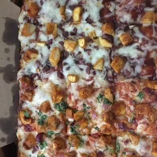 Deep dish half n' half