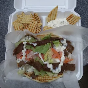 Ali's Sunoco Home Of Delicious Gyro & Chicago Corned Beef Reuben