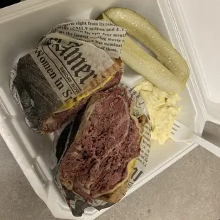 Chicago style Reuben
