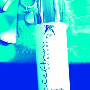 Mineral Mint Exfoliating Cleanser. Increases cellular turnover.