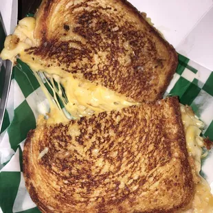 Stuffed grilled cheese - yes that's Mac n cheese in there!
