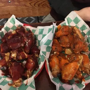 Sweet bbq, Buffalo, both sauces good the wings were crispy on the outside and thoroughly cooked in the inside. Big and juicy.