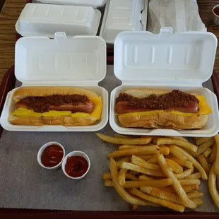 2 chili cheese dog and extra crispy fries. Food of the Gods