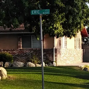 This picture is not a joke it actually broke down on Eric Street I wanted to cry at the time but I think it's pretty funny now haha!