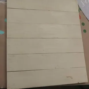 Background painted pallet