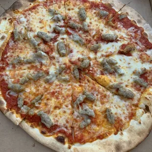 Sausage pizza
