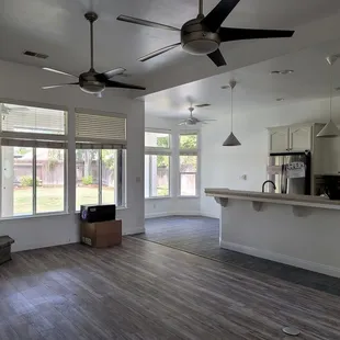 This is the AFTER photo. Nick had Anthony install the laminate.