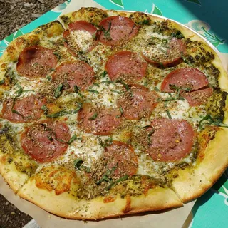 12" Pesto Salami Pizza