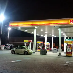 Shell Gas Station, All in One