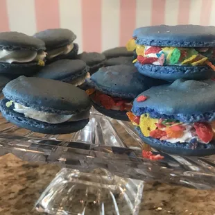 Vanilla and Fruity Pebble Macarons