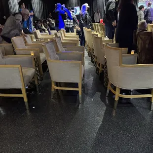 These are the chairs with the table you see online. Only two people get to use the side table and the other two do not.