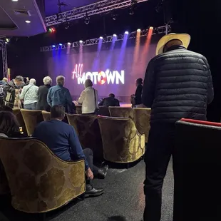 I&apos;m mainly posting so they you can see the seats. The ones in the front are very large, comfortable seats.