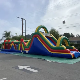 Deluxe obstacle course with slide