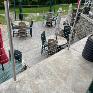 Bi-level patio (Lower)