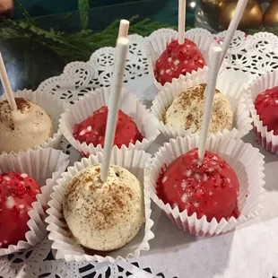 11.29.16  Cake pops