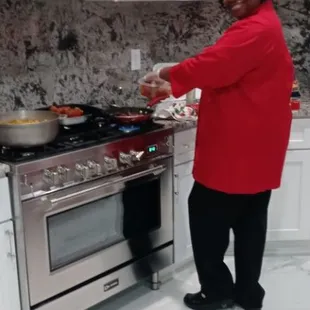 "I PUT THE SMILE IN FOOD" 
Chef LG