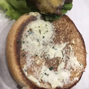 Oh come on now give me some more cream cheese please