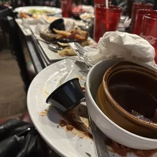 Restaurant not busy-won't clear our dishes